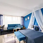 сънрайз Хотел 4*