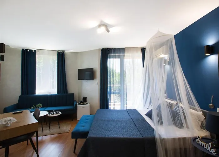 Sunrise ホテル プリモルスコ