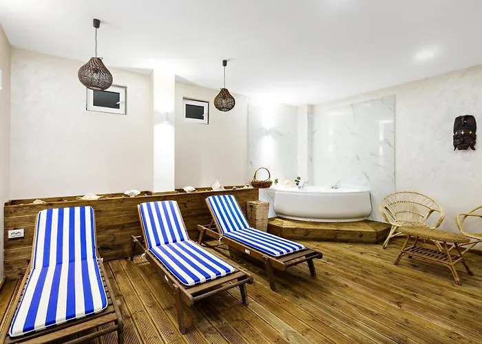 ホテル Sunrise プリモルスコ