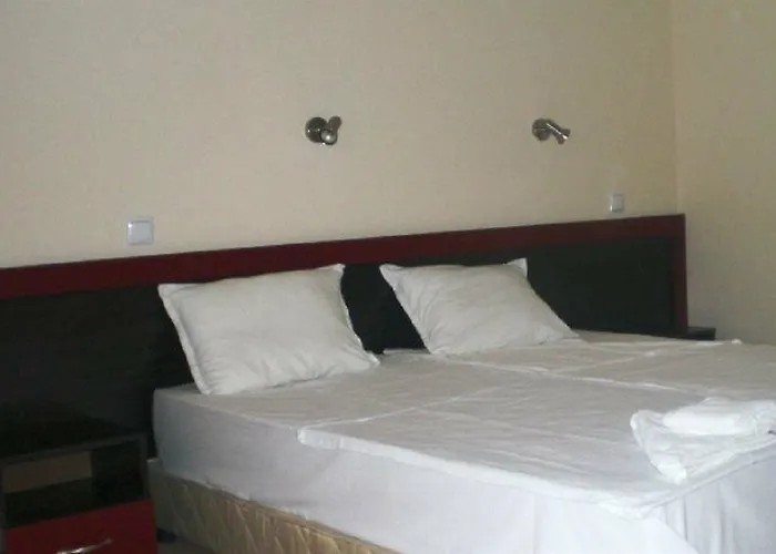 ホテル Sunrise プリモルスコ